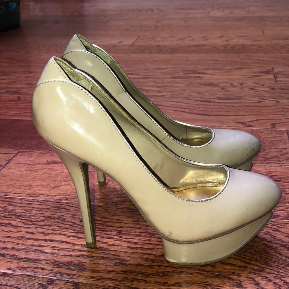 Jennifer Lopez heels, bought for 74.99